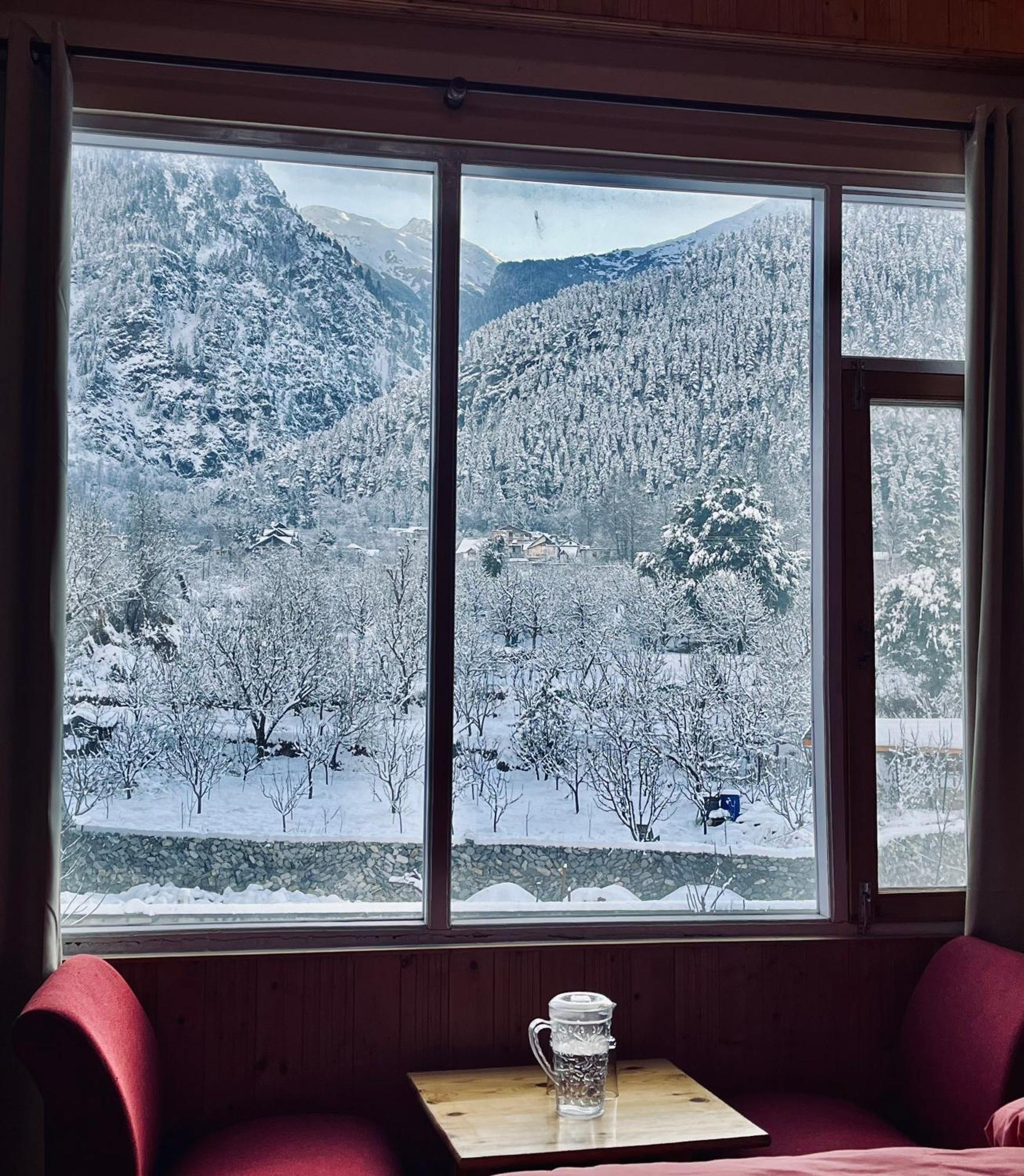Flüstern Hostel&Café Nagar  Extérieur photo