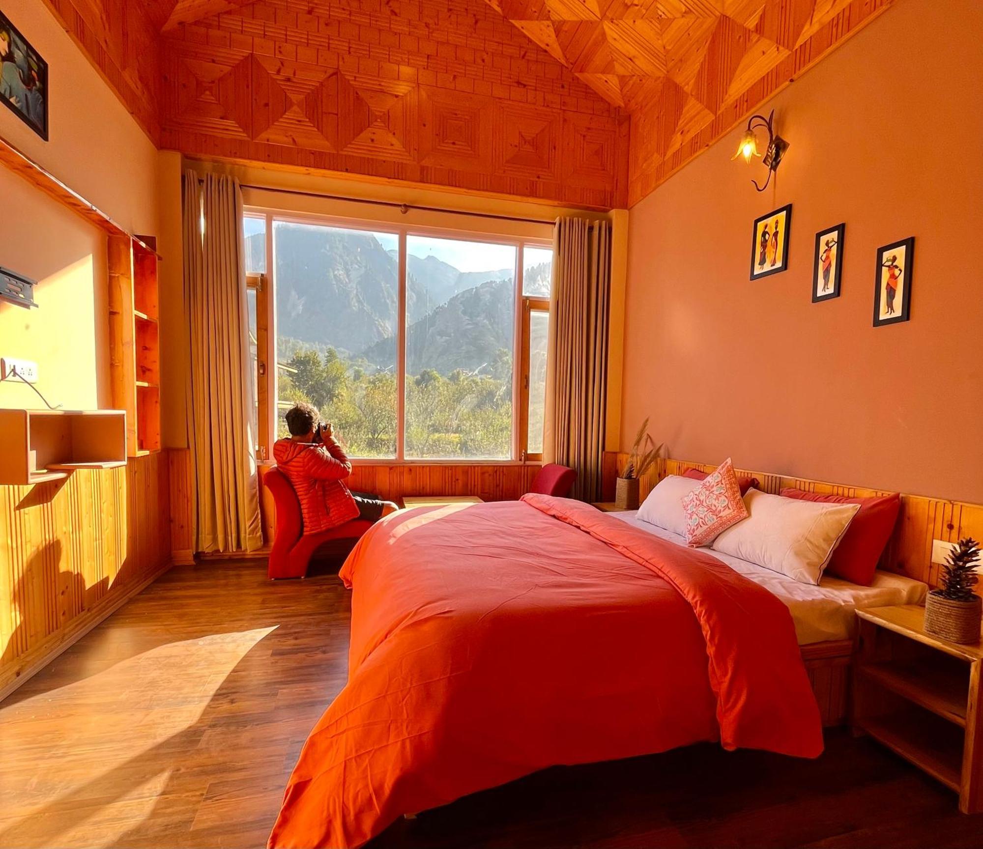 Flüstern Hostel&Café Nagar  Extérieur photo